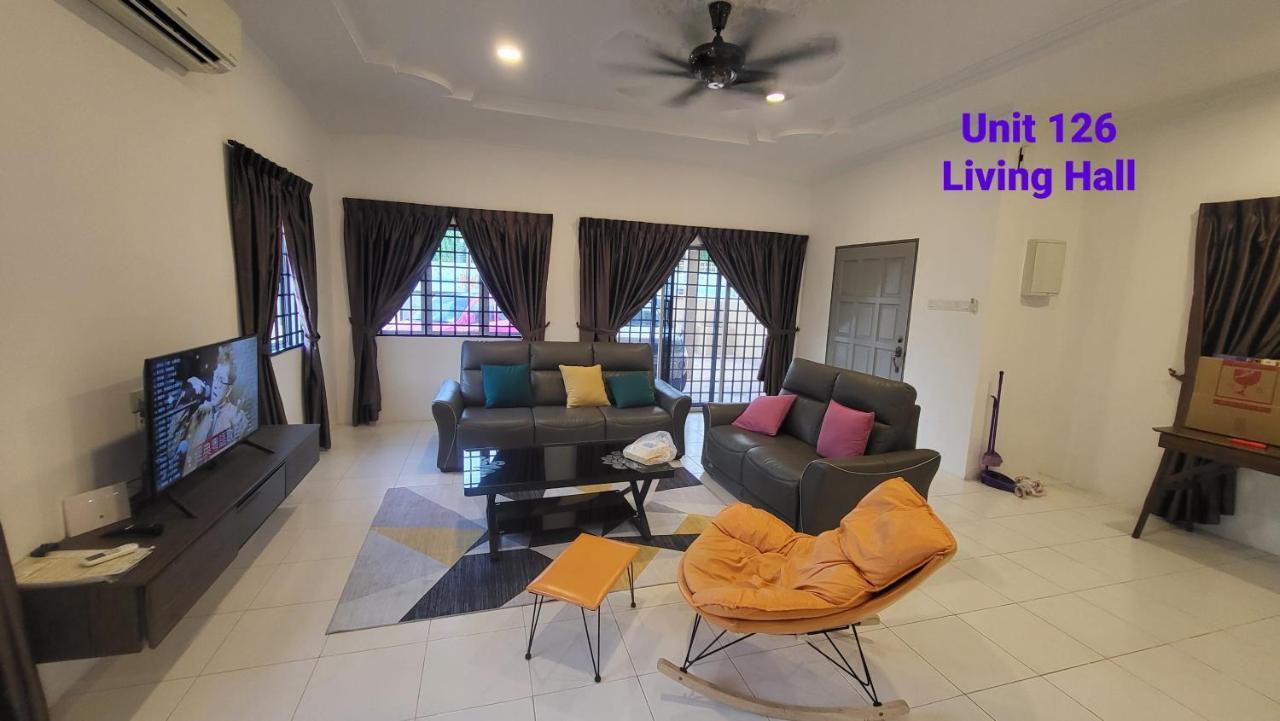 Ipoh Family Villa-Spacious Stay For 21 Or 42Pax Esterno foto