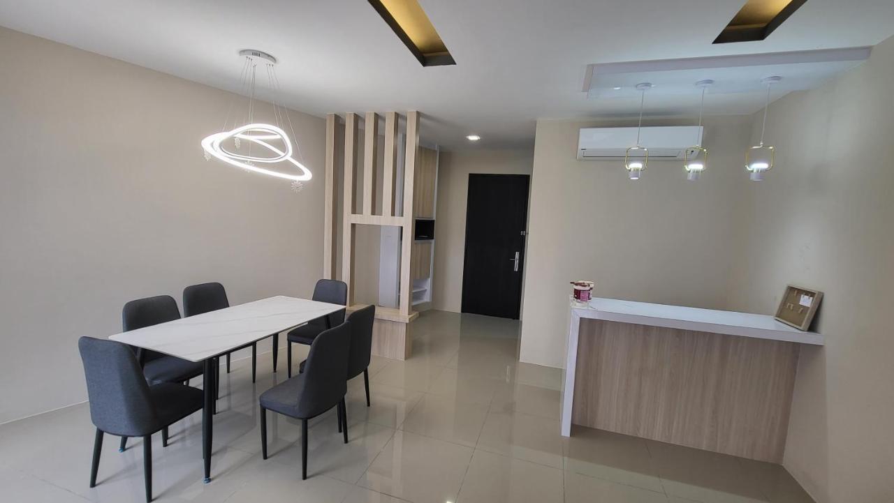 Ipoh Family Villa-Spacious Stay For 21 Or 42Pax Esterno foto