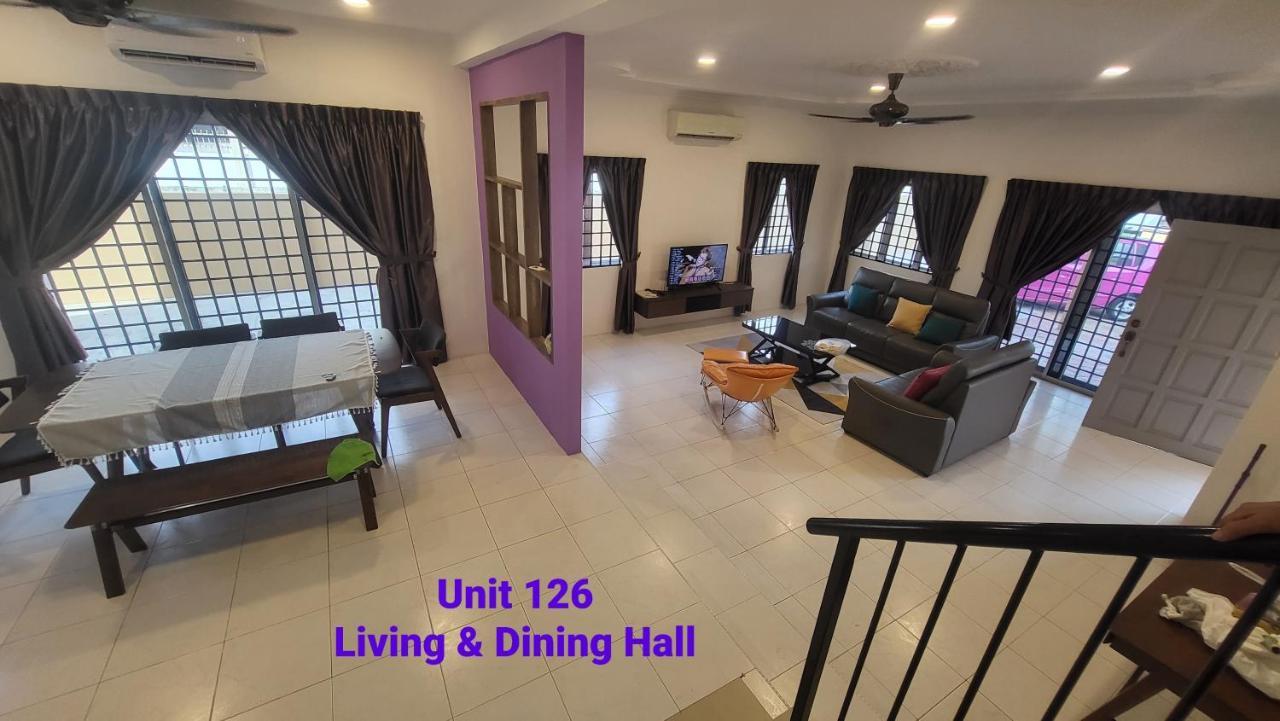 Ipoh Family Villa-Spacious Stay For 21 Or 42Pax Esterno foto