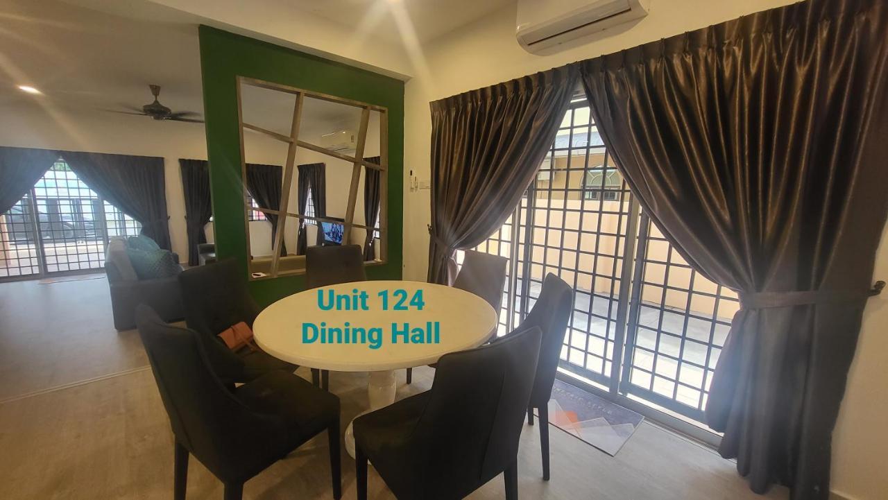 Ipoh Family Villa-Spacious Stay For 21 Or 42Pax Esterno foto