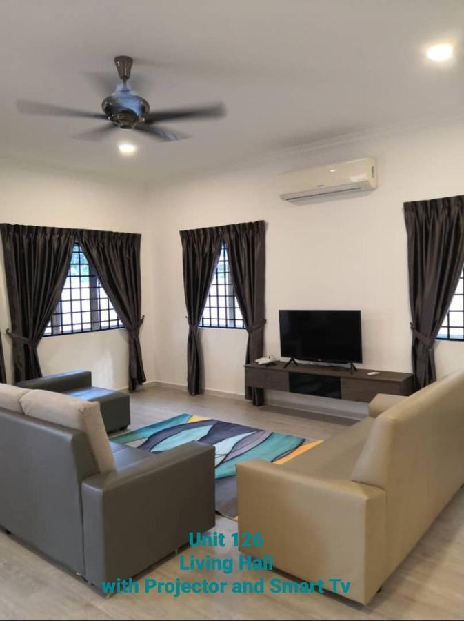 Ipoh Family Villa-Spacious Stay For 21 Or 42Pax Esterno foto