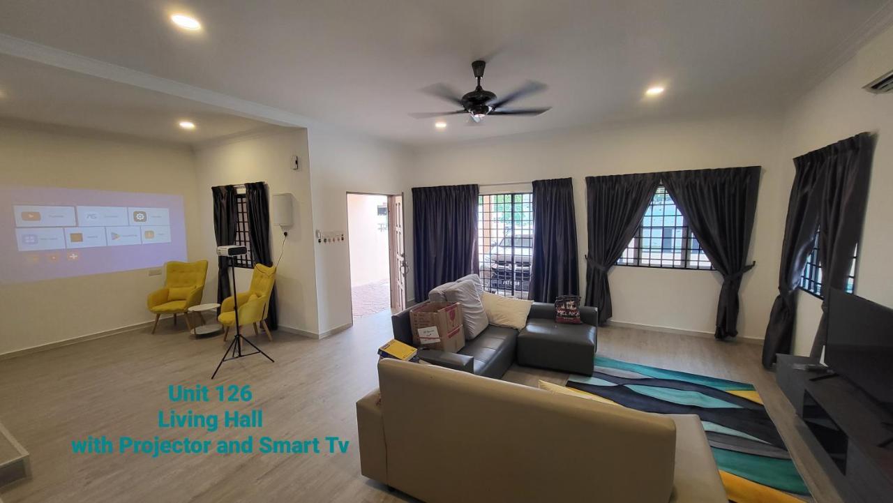 Ipoh Family Villa-Spacious Stay For 21 Or 42Pax Esterno foto